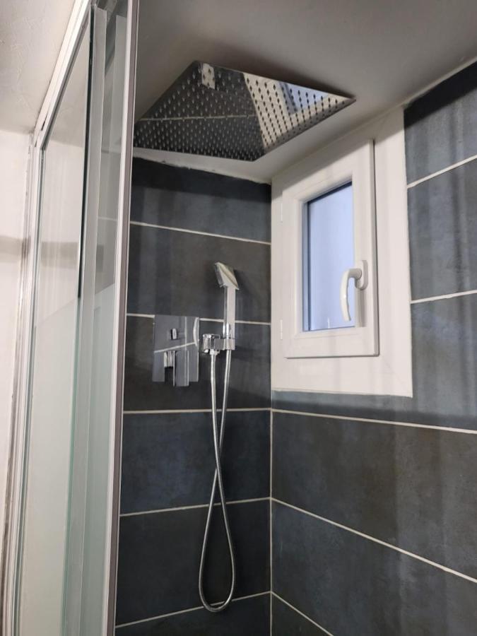Appartement Avec Son Toit Terrasse, En Plein Coeur De Μασσαλία Εξωτερικό φωτογραφία