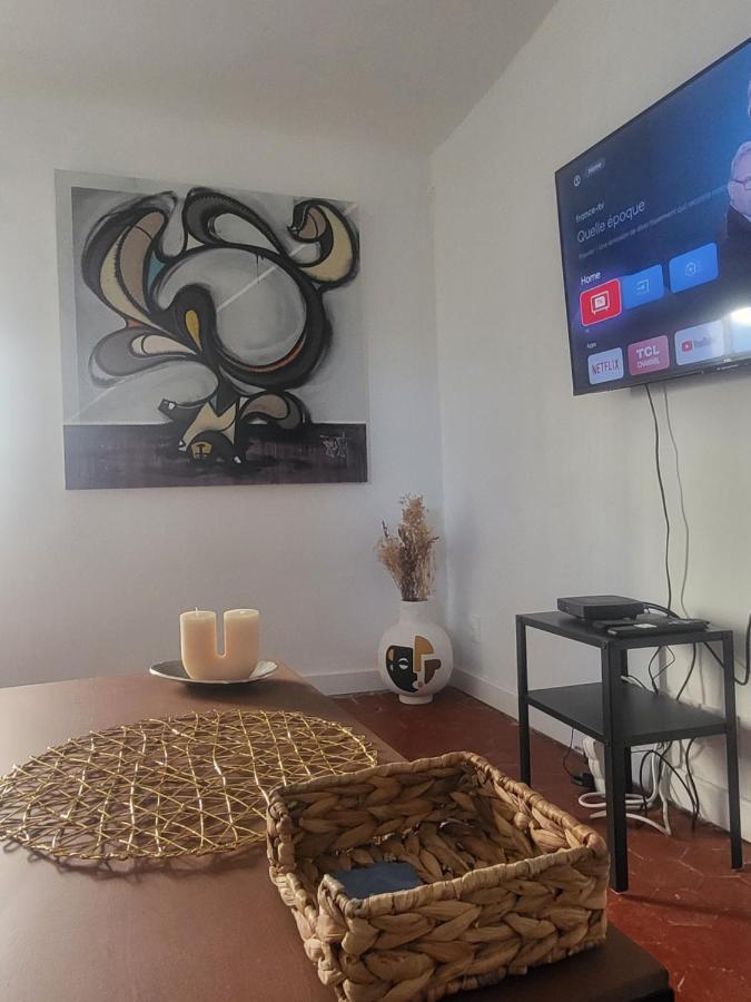 Appartement Avec Son Toit Terrasse, En Plein Coeur De Μασσαλία Εξωτερικό φωτογραφία